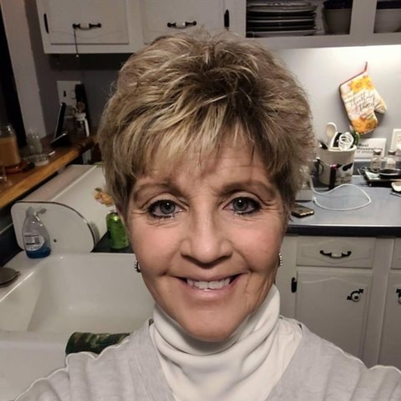 Meet your Posher, Michelle brown - Picture 1 of 1